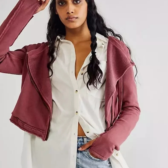 Free People "You Asked For It" Cropped Moto Style Hooded Sweatshirt. Size Medium - Picture 4 of 15